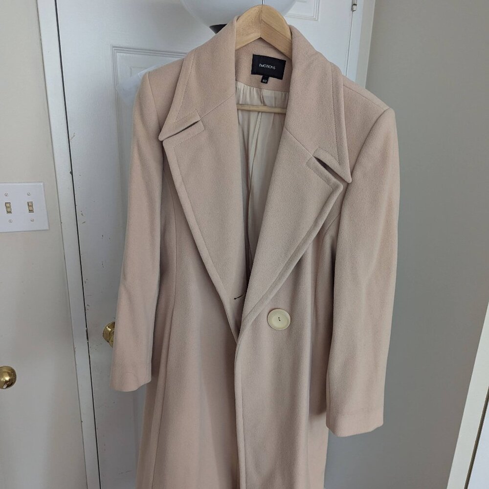 Long Wool Coat size 40 Vintage Emotions